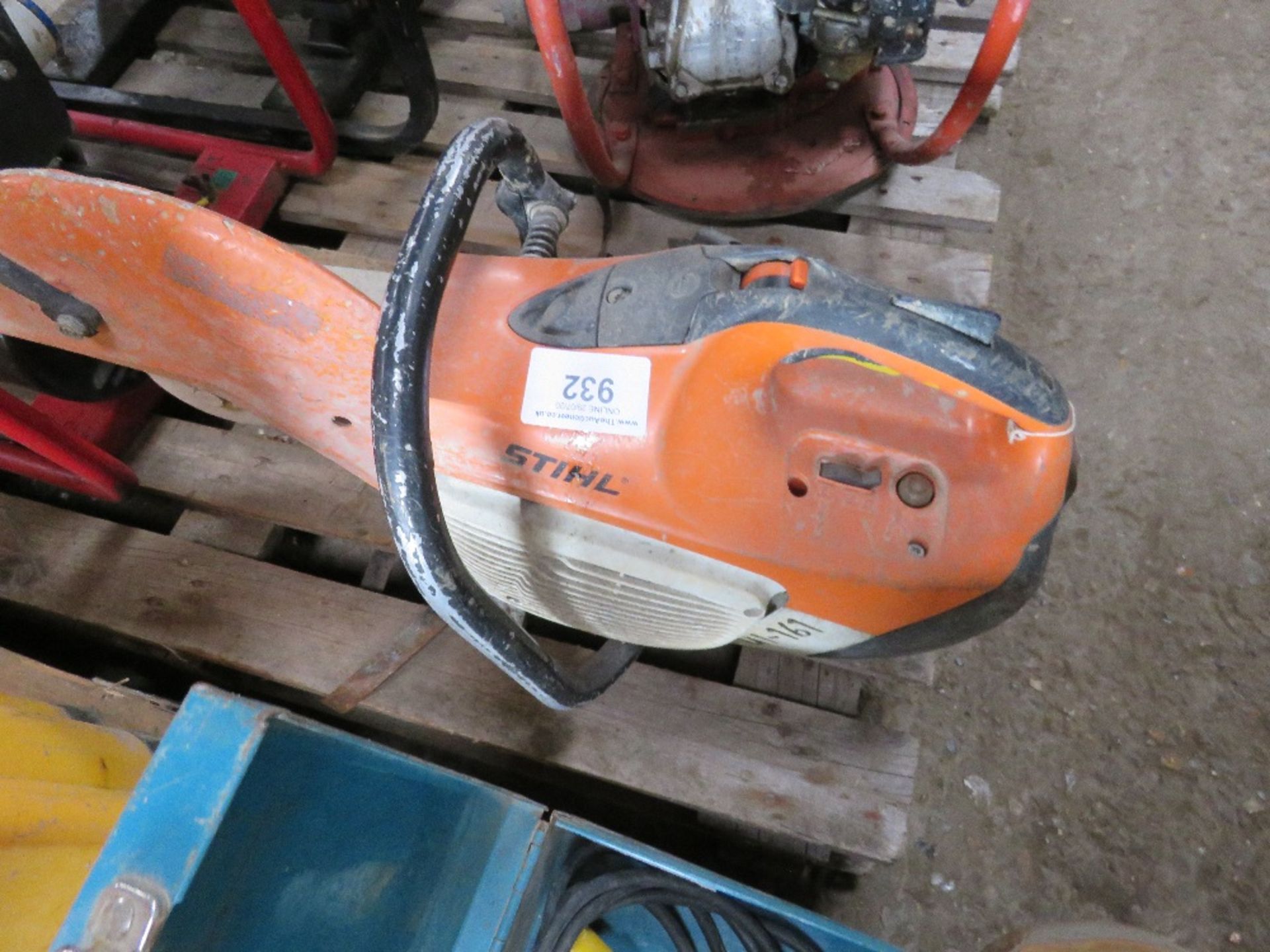 STIHL TS410 PETROL SAW.