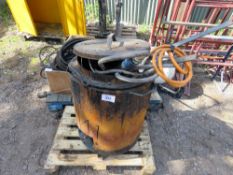 TAR POT PLUS BURNER AND TOOLS. DIRECT FROM LOCAL COMPANY DUE TO DEPOT CLOSURE.