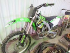 KAWASAKI KX450F TRIALS BIKE. WHEN TESTED WAS SEEN TO START AND DRIVE.