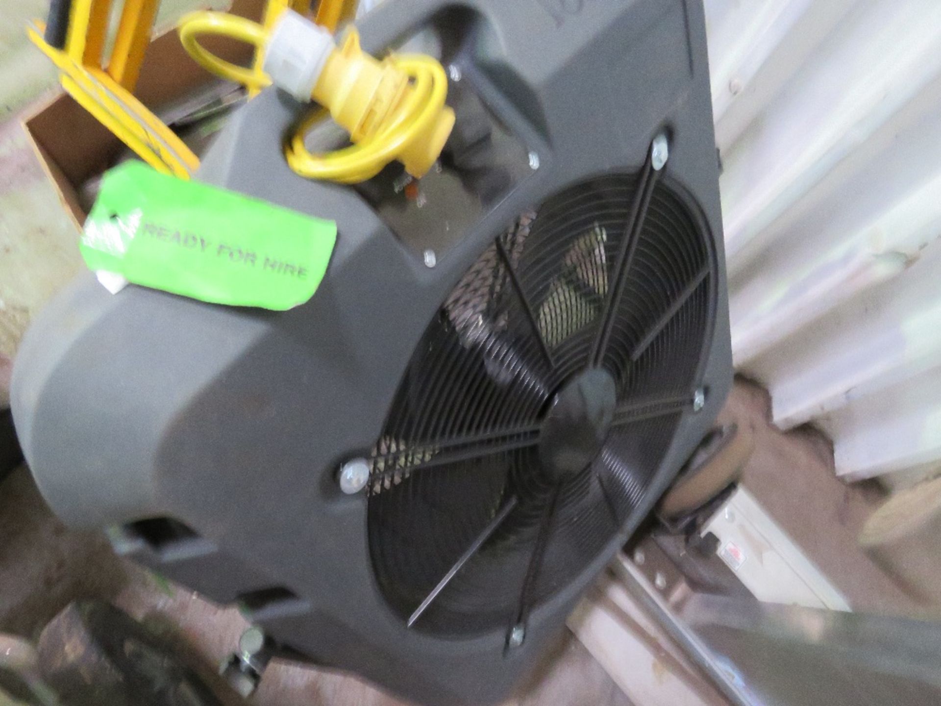 110 VOLT AIR CIRCULATION FAN. DIRECT FROM LOCAL COMPANY DUE TO DEPOT CLOSURE.