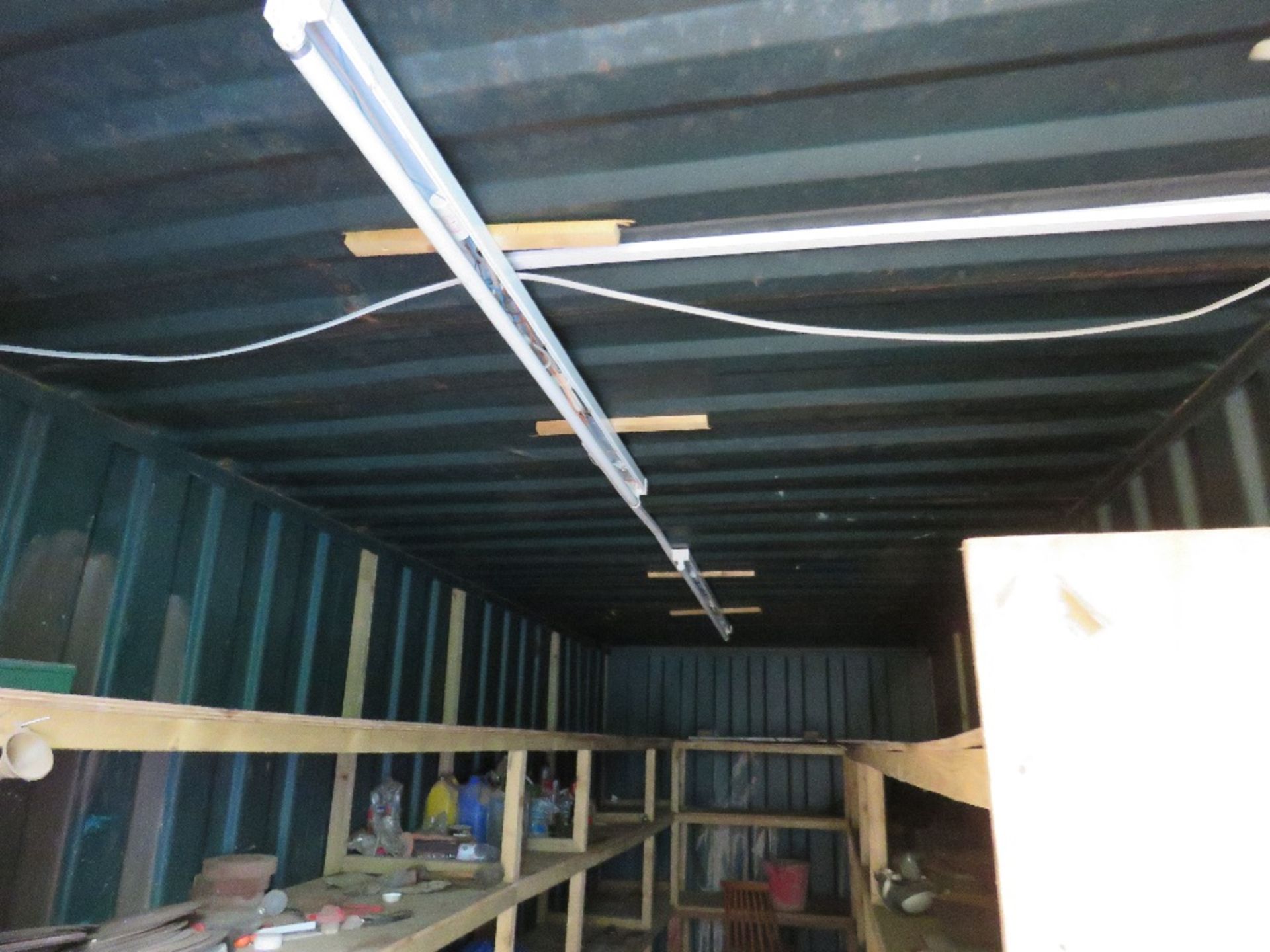 20FT GREEN SECURE STORE WITH INTERNAL SHELVING WITH KEY IN OFFICE. - Image 5 of 5