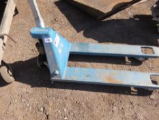 2.5TONNE RATED PALLET TRUCK. DIRECT EX LOCAL COMPANY DUE TO DEPOT CLOSURE.