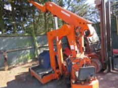 4Tonne rated telescopic crane. Runs, drives and lifts/