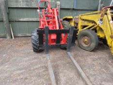 SCHAFFER TYPE COMPACT PIVOT STEER HYDRASTATIC 4 WHEEL LOADER WITH FORKS. WHEN TESTED WAS SEEN TO DRI