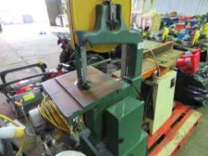 240VOLT SMALL SIZED BANDSAW, WORKING WHEN REMOVED. SOURCED FROM WORKSHOP CLOSURE.