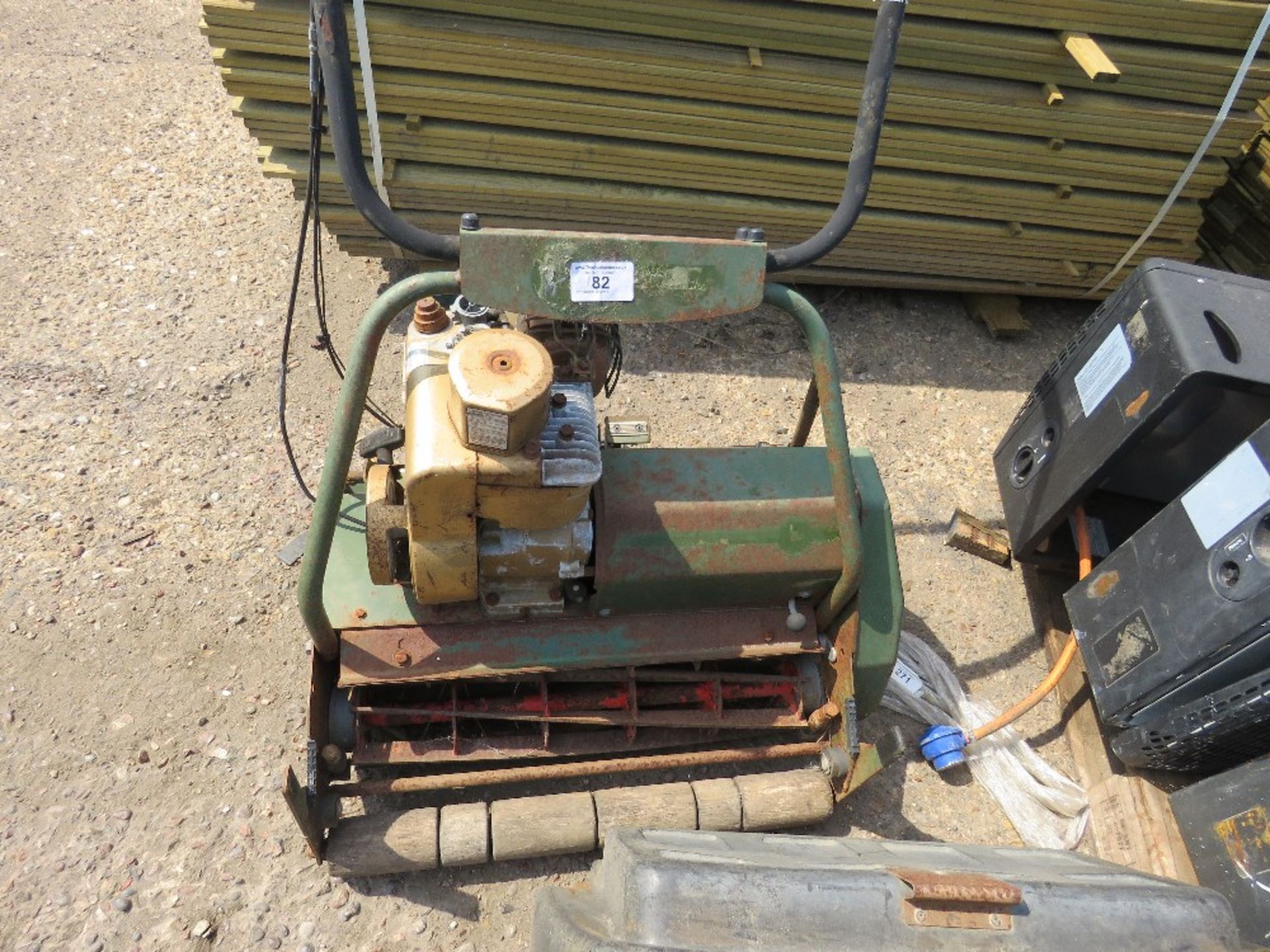 CYLINDER MOWER