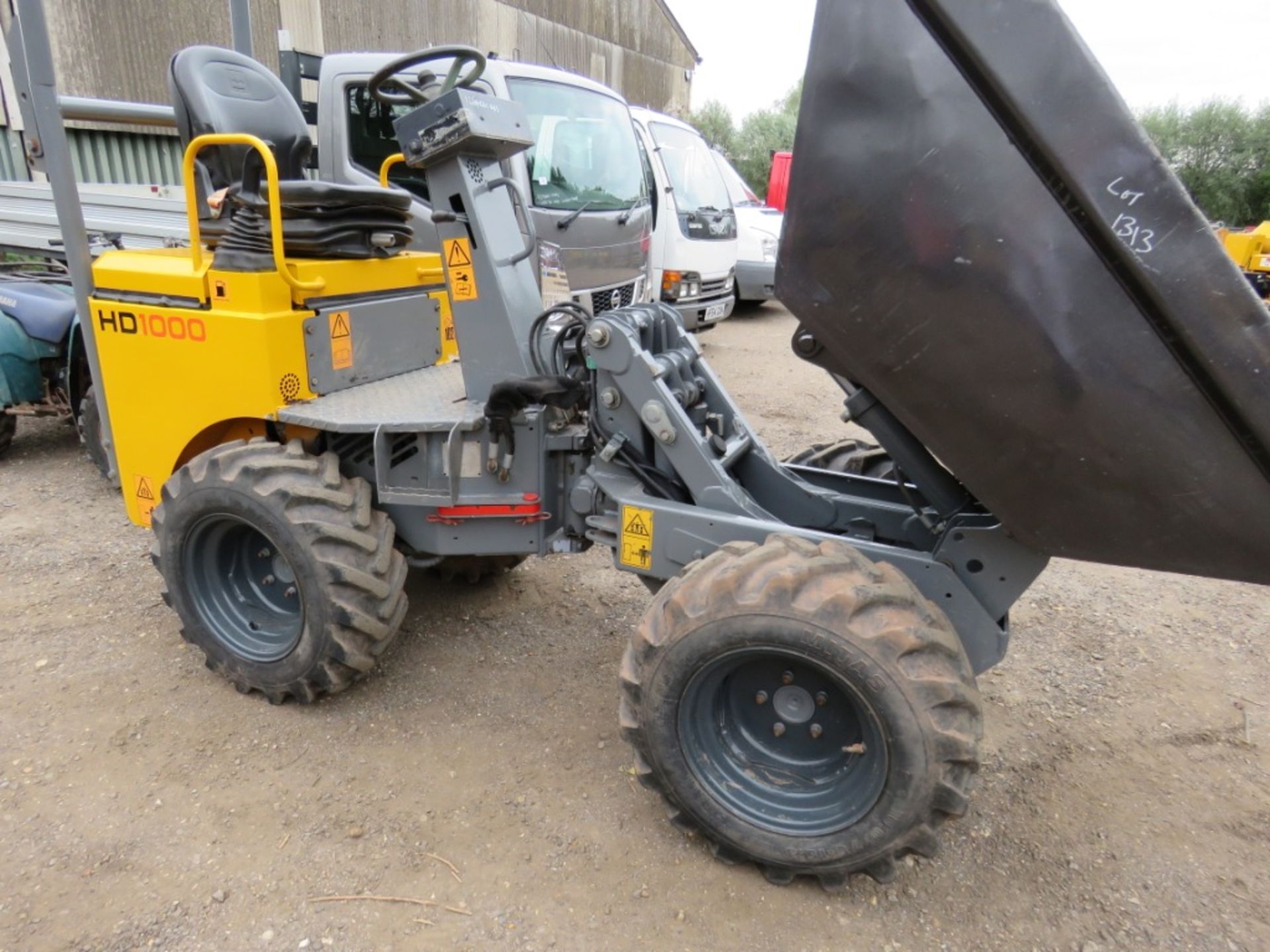 TEREX HIGH TIP DUMPER, YEAR 2011. - Image 2 of 8