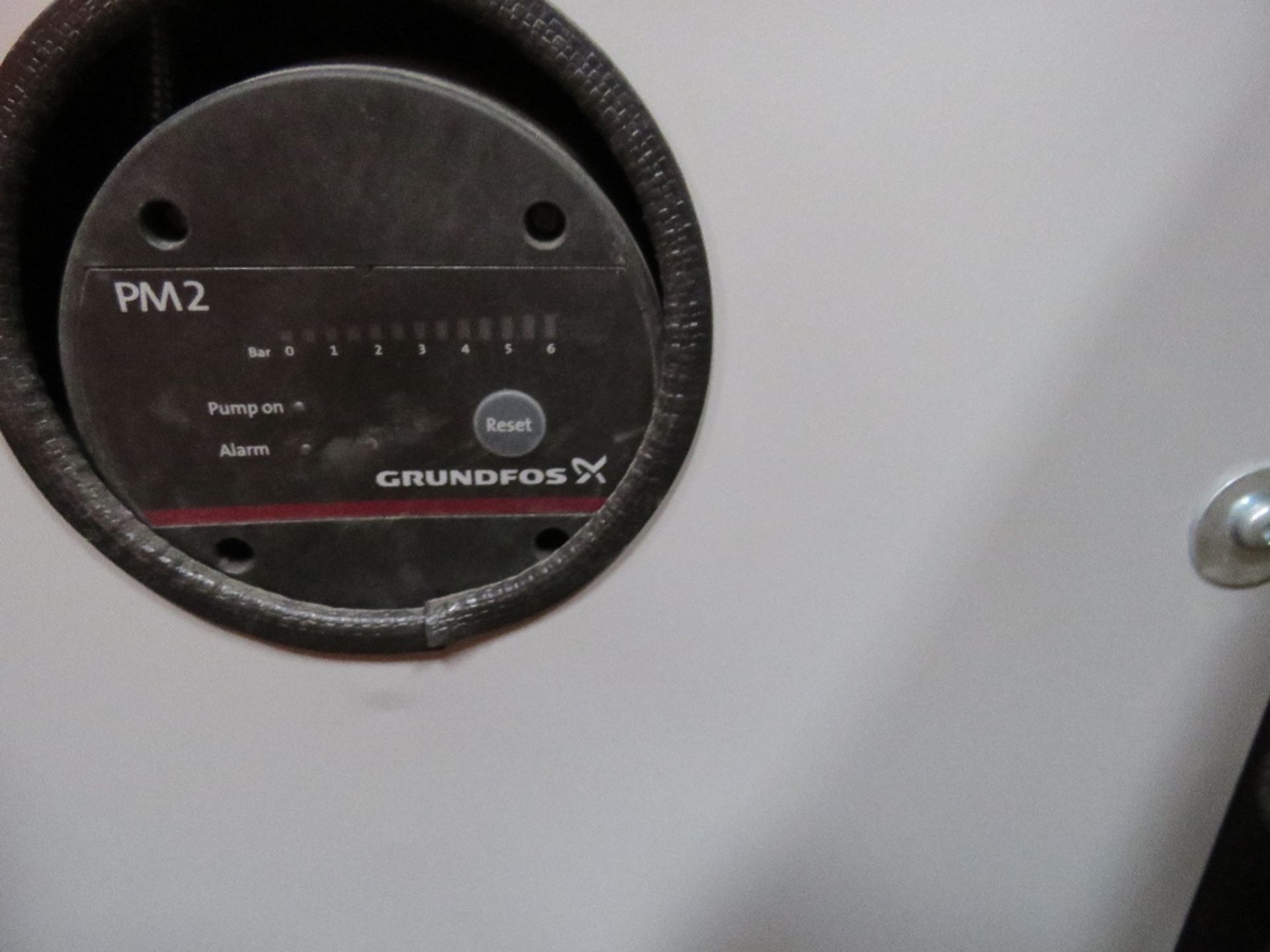 GRUNDFOS 4.5 BAR HOME BOOSTER UNIT. - Image 2 of 3
