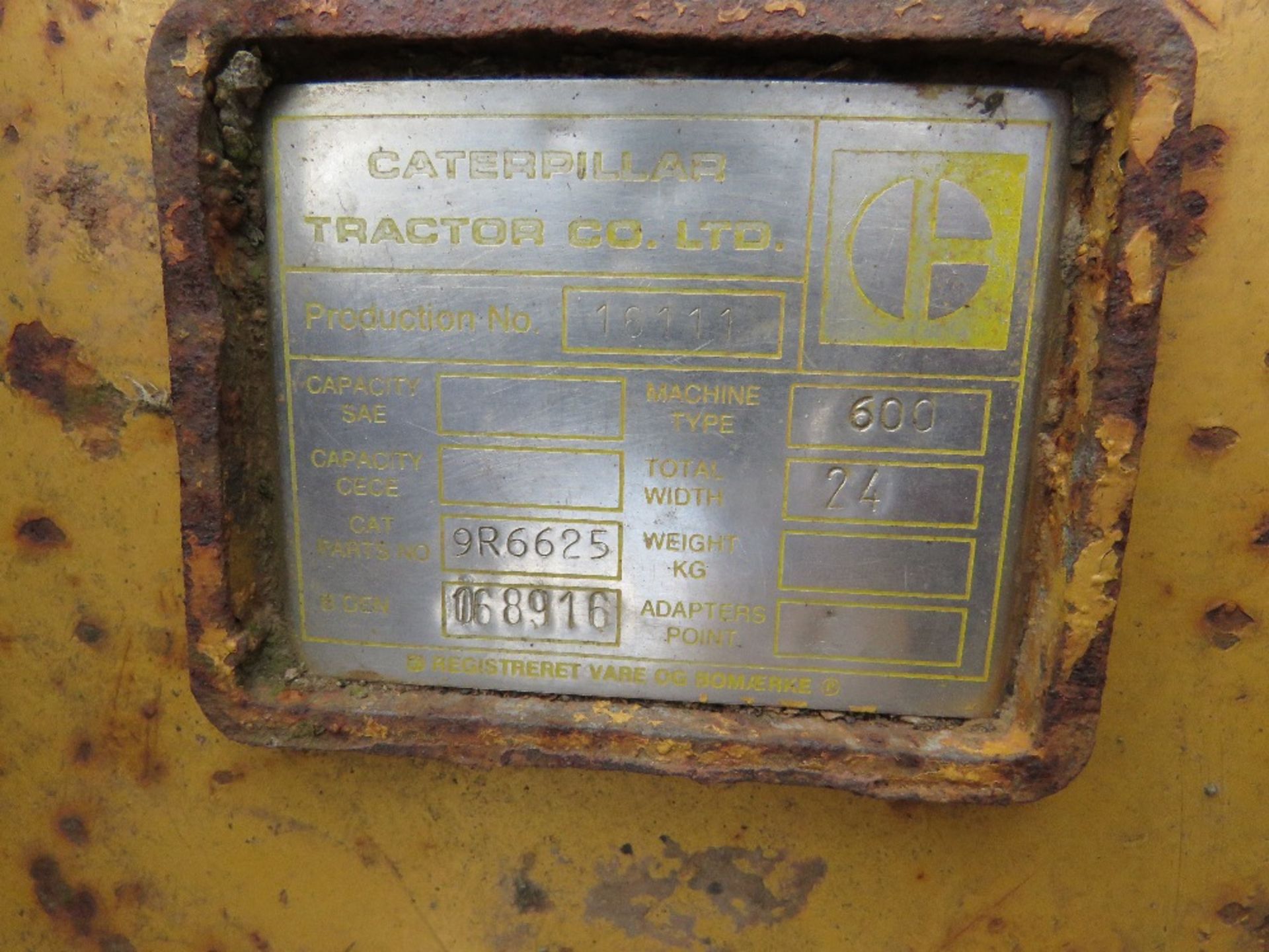 CATERPILLAR 50MM PINNED EXCAVATOR BUCKET, 600MM WIDTH. - Image 3 of 4