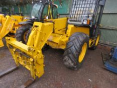 JCB 526-67 4WD TELEHANDLER. 7487 REC HRS. SN:573290. WHEN TESTED WAS SEEN TO DRIVE, STEER BRAKE AND