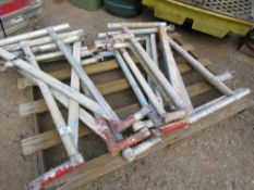 10 X YOUNGMAN TYPE OUTRIGGER SCAFFOLD BRACKETS.