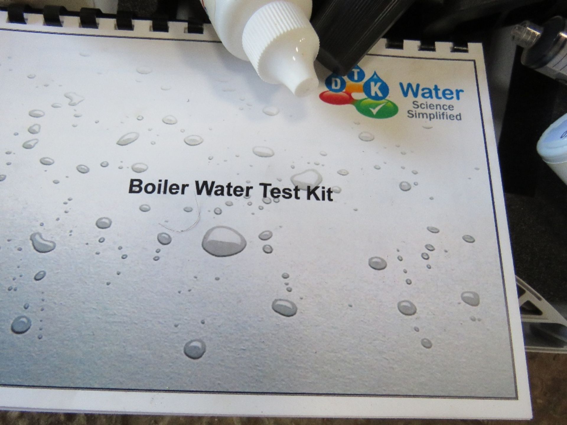 BOILER WATER TEST KIT. - Image 2 of 3