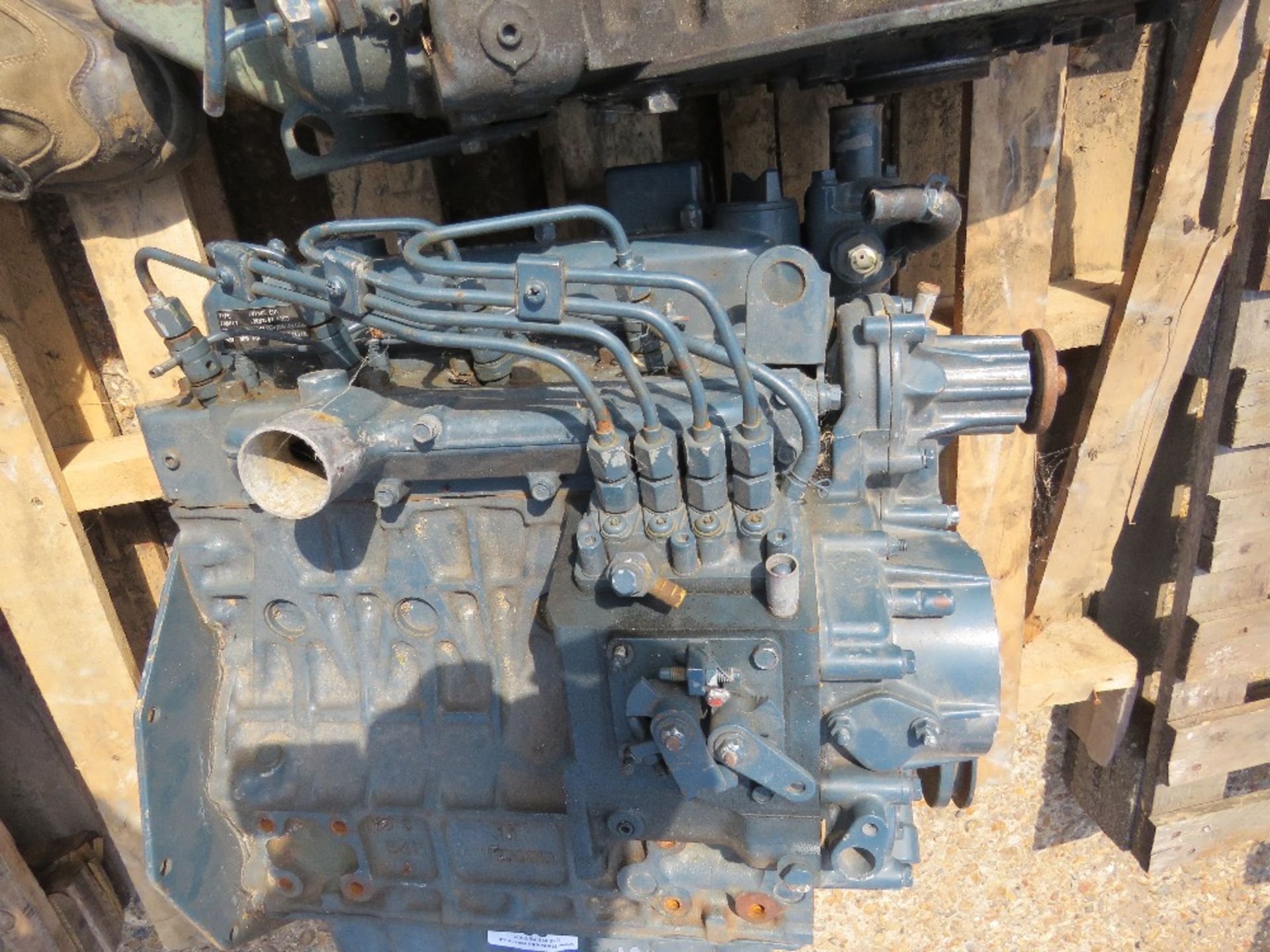 KUBOTA V1505 4 CYLINDER DIESEL ENGINE. - Image 2 of 2