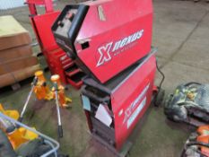 NEXUS NXM420 MIG WELDER WITH WIRE FEED UNIT.