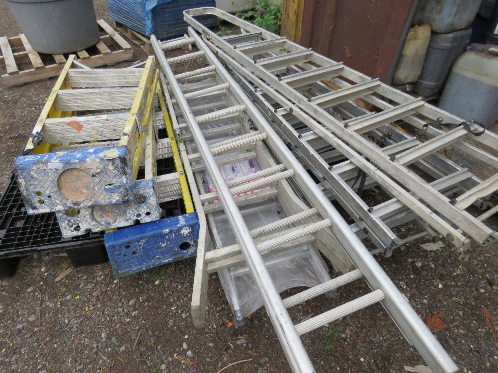 3 X GRP STEP LADDERS PLUS 7 X ALUMINIUM STEPS AND LADDERS. - Image 2 of 5