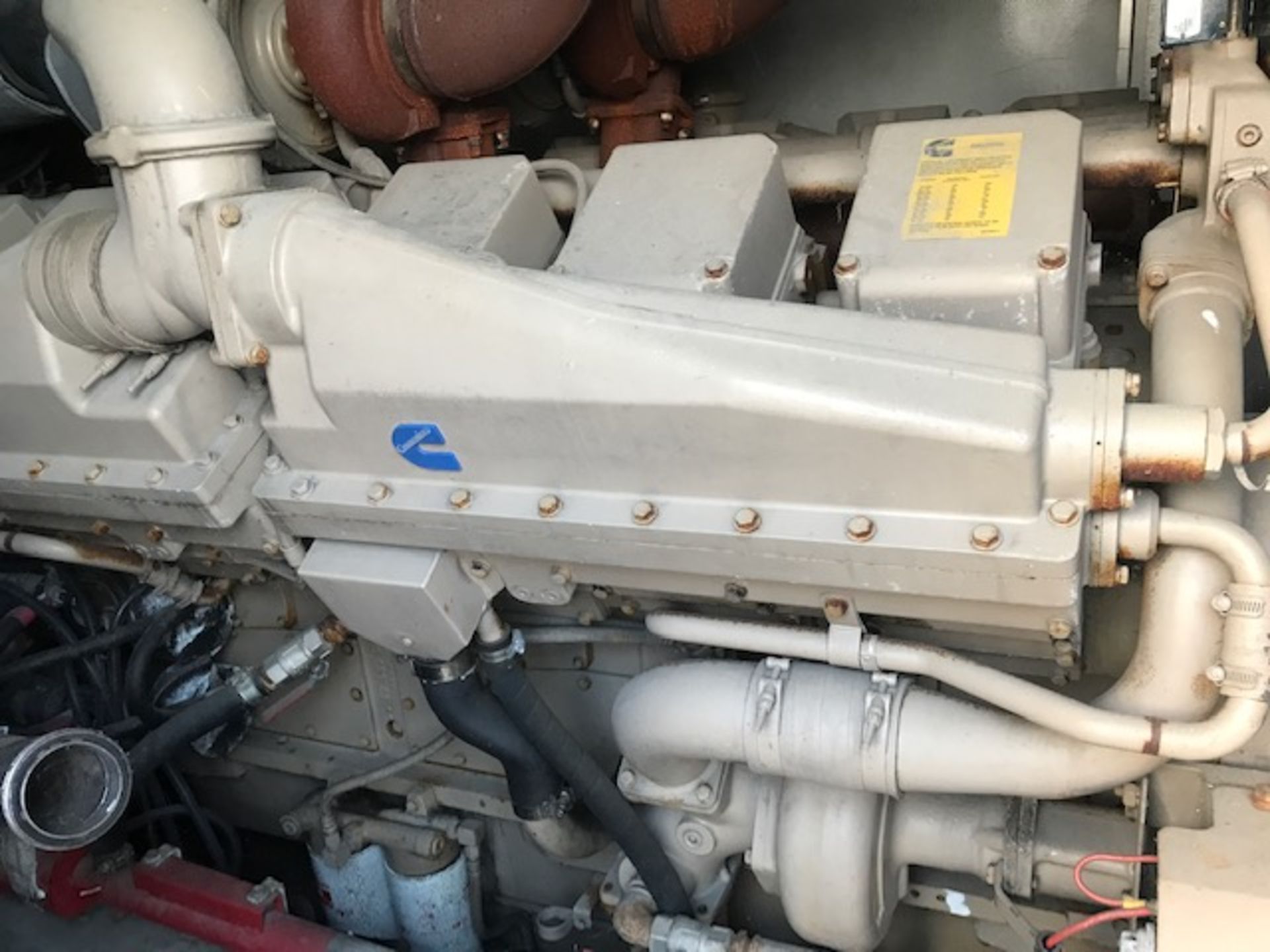 CUMMINS 2000 KVA GENERATOR WITH LIFT OVER CANOPY NEWAGE ALTERNATOR. PROVISIONAL SALE: FINAL BID IS S