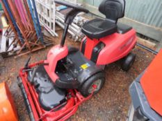 MOUNTFIELD 2105M OUTFRONT RIDE ON MOWER. WHEN TESTED WAS SEEN TO DRIVE AND BLADES TURNED.