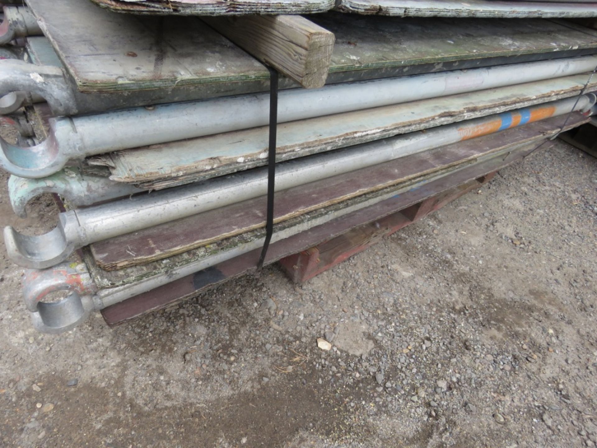 BUNDLE OF 12 X TOWER SCAFFOLD PLATFORMS 69" OVERALL LENGTH.