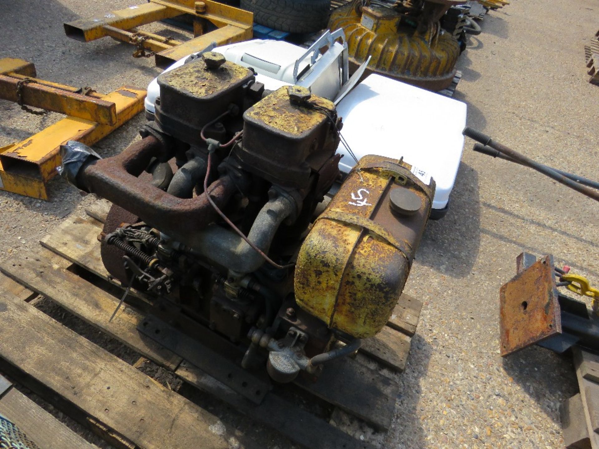 2 CYLINDER PETER DIESEL ENGINE.