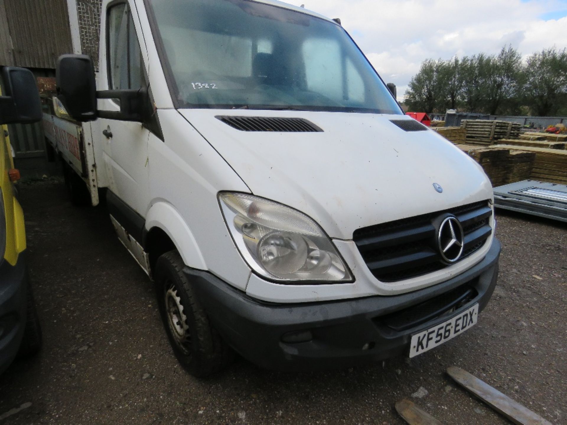 MERCEDES SPRINTER DROP SIDE TRUCK. REG:KF56EXY. TAIL LIFT. 14FT BODY APPROX. NON RUNN