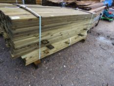 1X BUNDLE OF FEATHER EDGE TIMBER FENCE CLADDING, 10.5CM WIDE X 1.35M LENGTH APPROX.