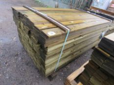 1X BUNDLE OF FEATHER EDGE TIMBER FENCE CLADDING, 10.5CM WIDE X 1.8M LENGTH APPROX.