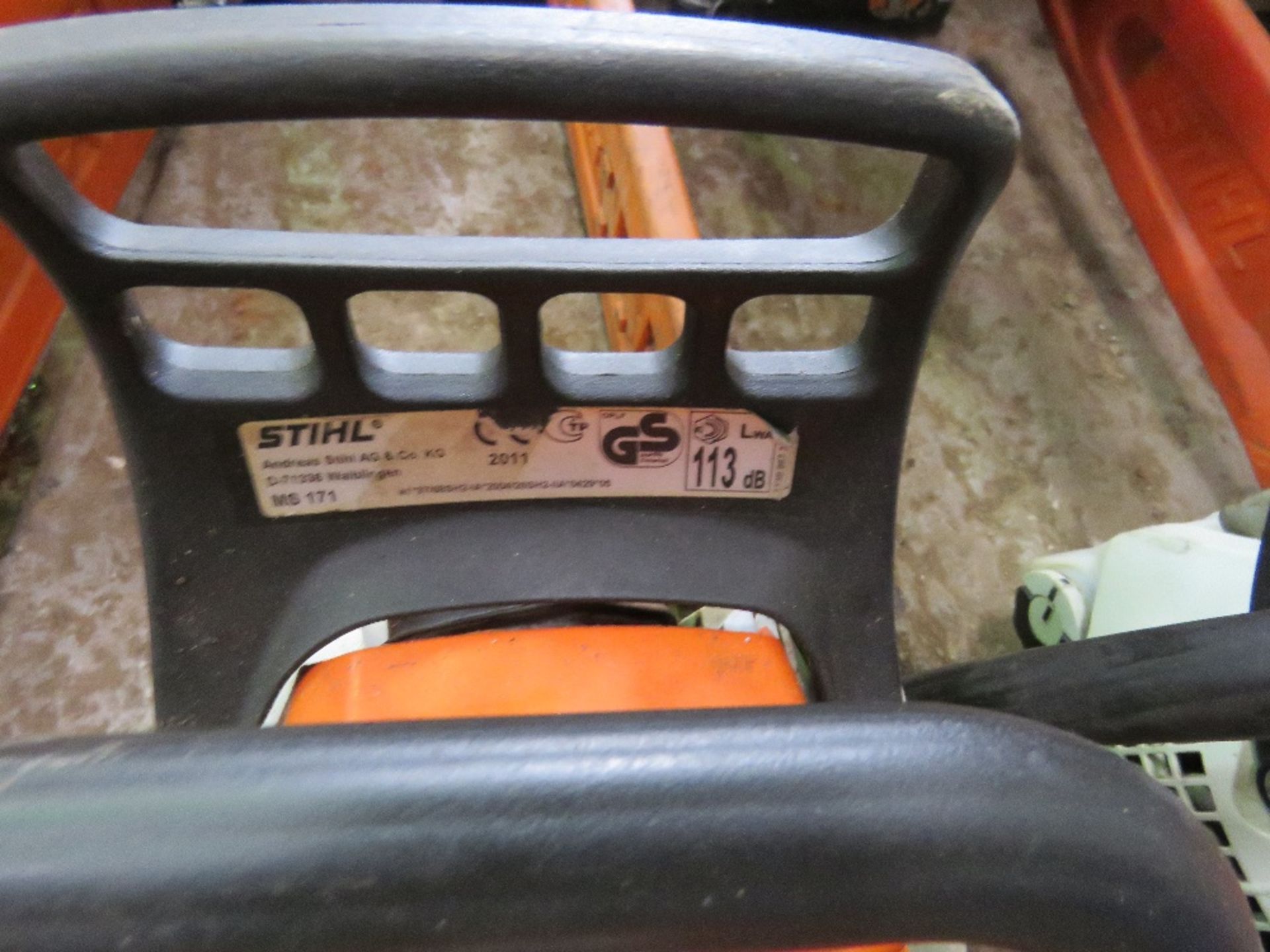 STIHL MS171 14" PETROL CHAINSAW. DIRECT FROM LOCAL COMPANY AS PART OF THEIR ONGOING FLEET MANAGEMENT - Image 2 of 2