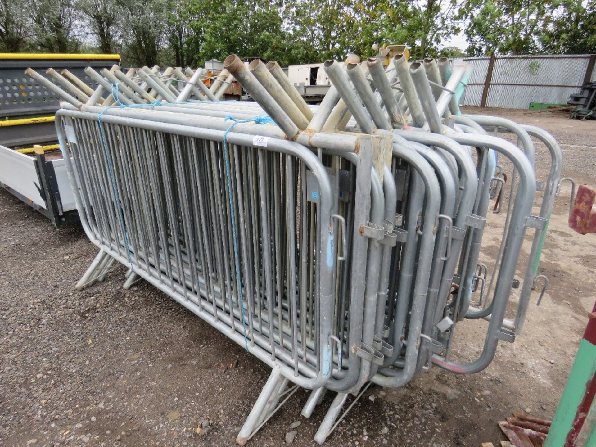 26 X STEEL PEDESTRIAN BARRIERS. - Image 2 of 2