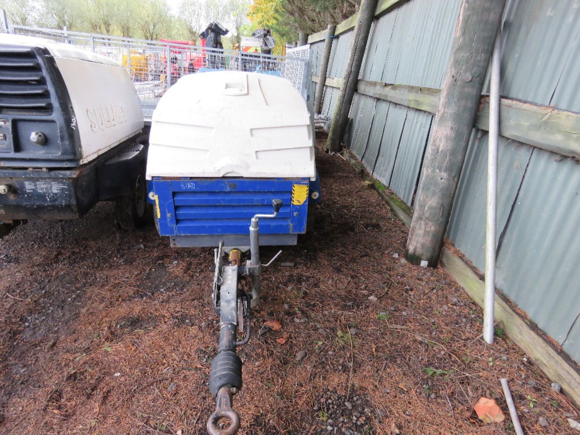 ATLAS COPCO XAS47 COMPRESSOR YEAR 2013. 239 REC HRS (UNVERIFIED) SN:0309223. - Image 4 of 7