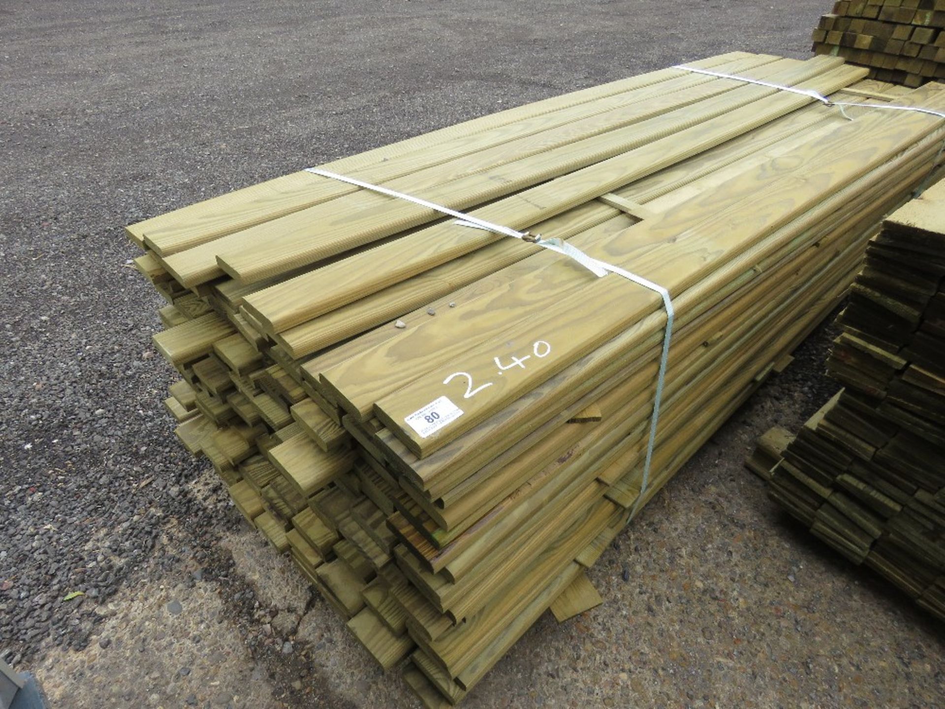 PACK OF PROFILED FENCING TIMBER 2.4CM DEEP, 10CM WIDE @ 2.4M LENGTH APPROX.