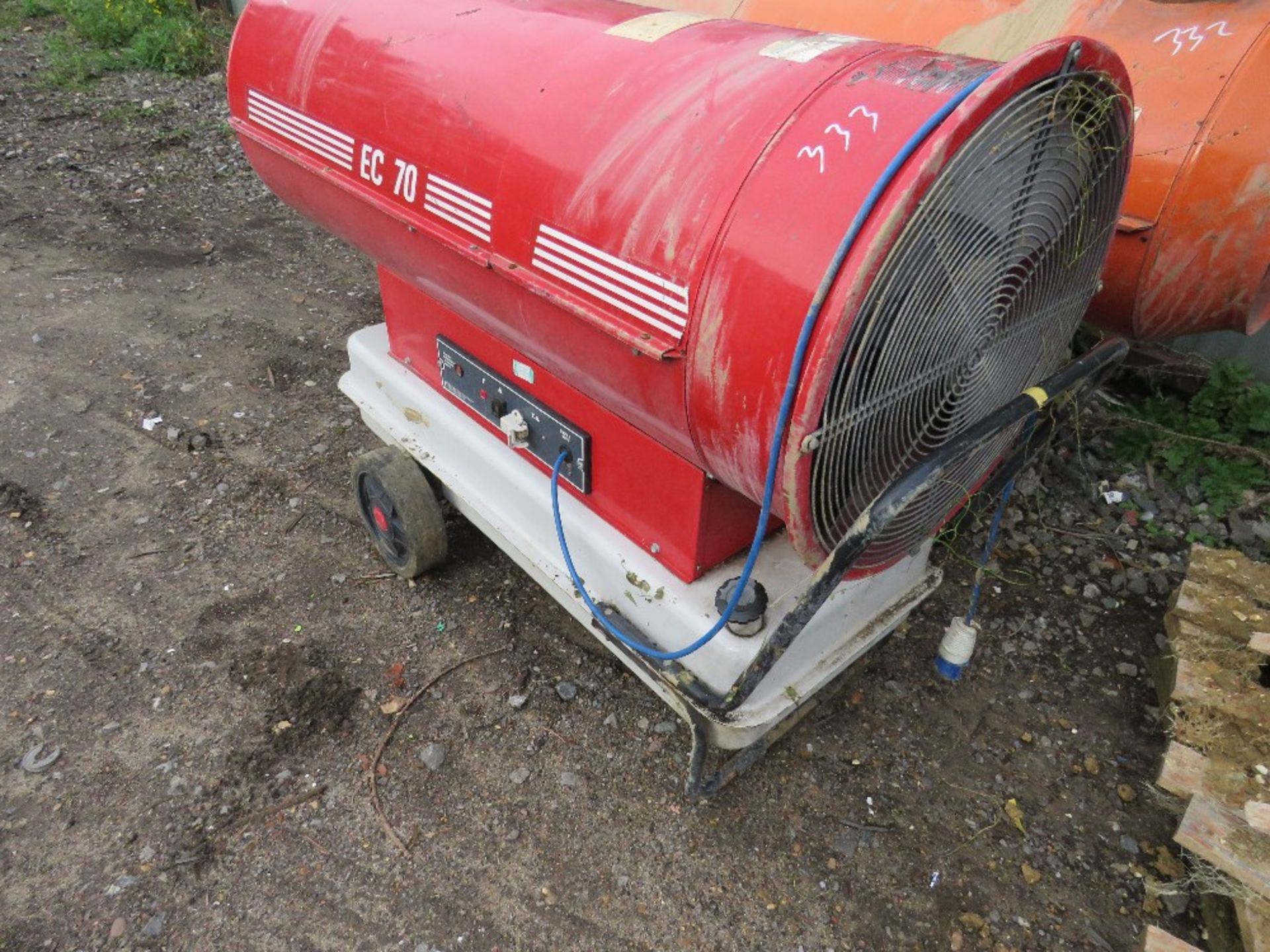 EC70 240VOLT INDUSTRIAL/GREENHOUSE HEATER, UNTESTED, CONDITION UNKNOWN.