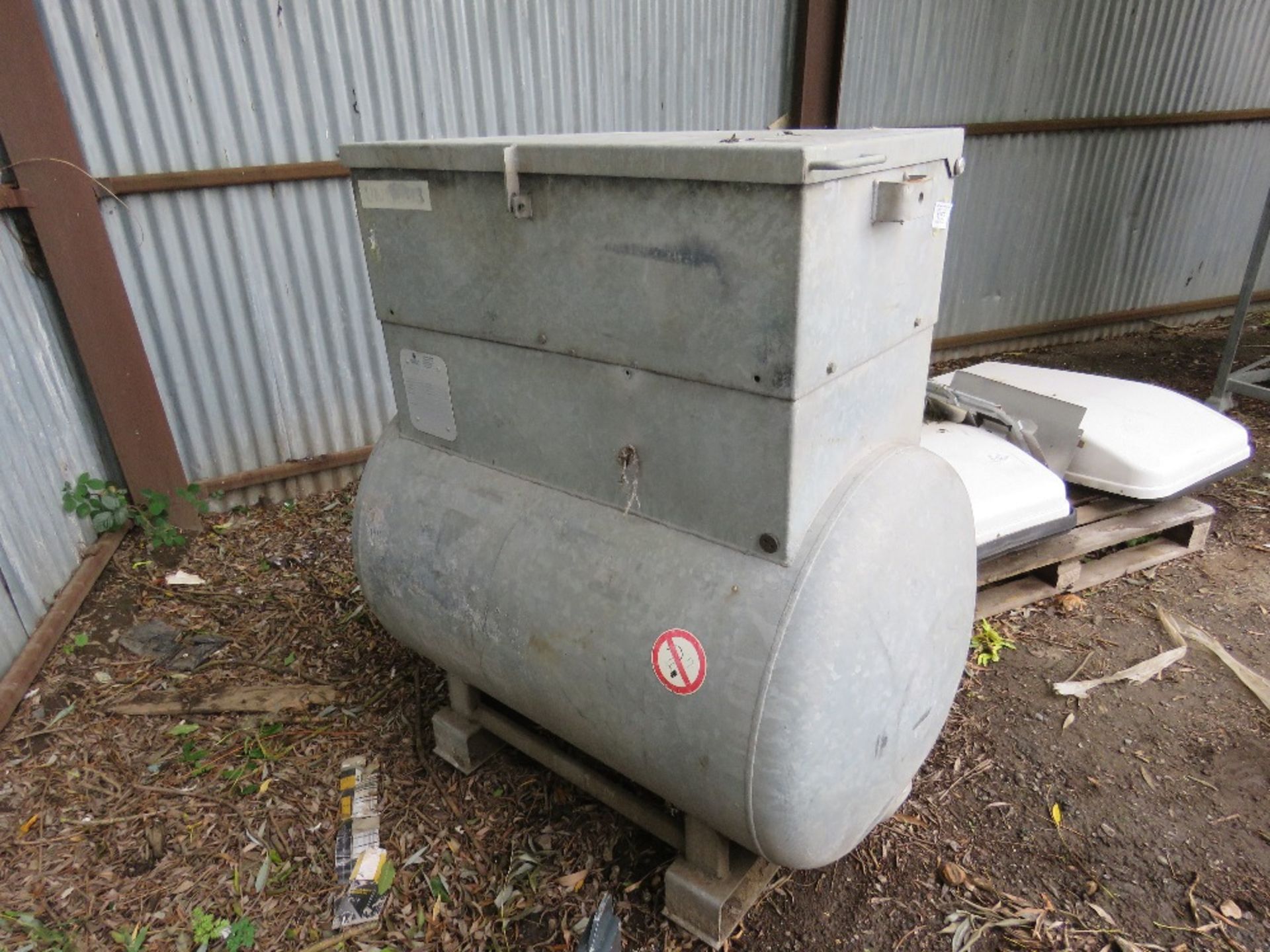 GALVANISED IBC TANK, YEAR 2008