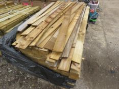 PALLET OF FEATHER EDGE TIMBER, ASSORTED SIZES APPROX 1.5 - 2.25M.