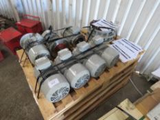 PALLET CONTAINING 7 X ELECTRIC MOTORS @1.1KW PLUS 13NO ASSORTED FLANGES. SOURCED FROM A LARGE MANUF