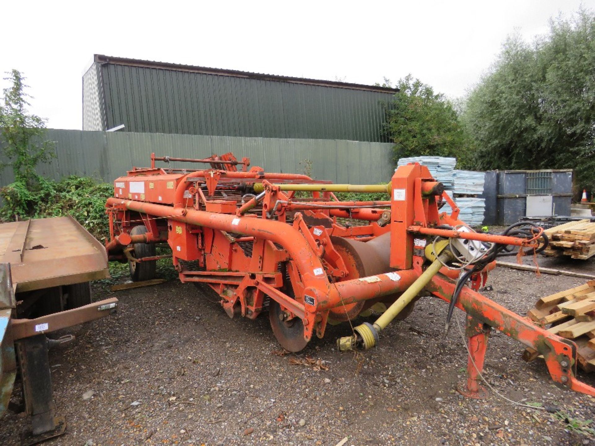 GRIMME MUSTANG 90 POTATO HARVESTER. DIRECT FROM DEPOT CLOSURE.