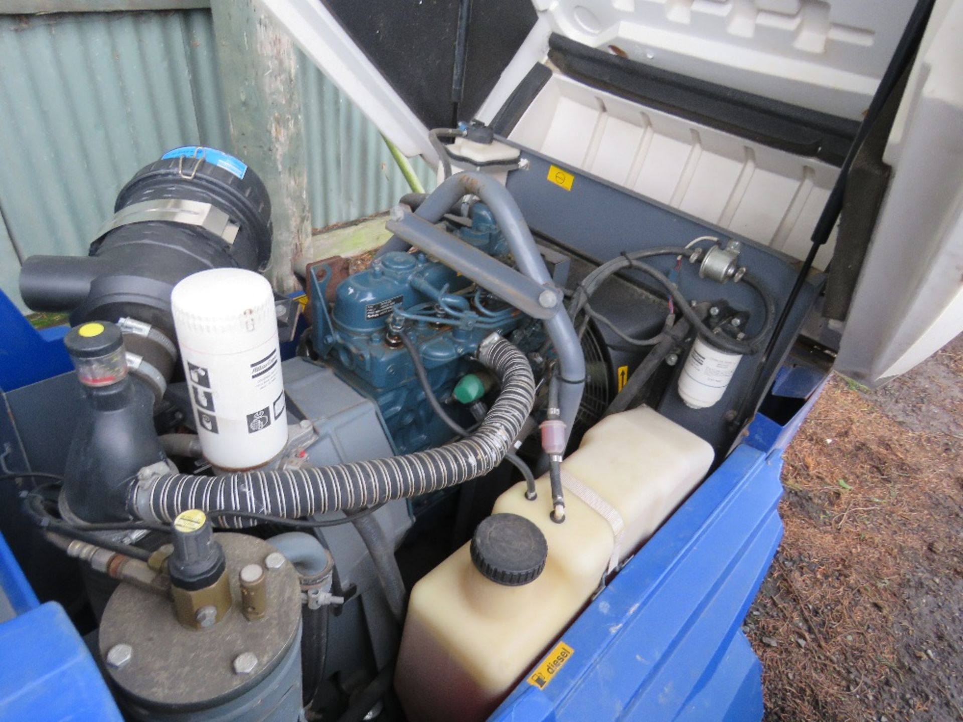 ATLAS COPCO XAS47 COMPRESSOR YEAR 2013. 239 REC HRS (UNVERIFIED) SN:0309223. - Image 6 of 7