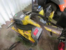 ATLAS COPCO LP9-20P HYDRAULIC BREAKER PACK WITH HOSE AND GUN.