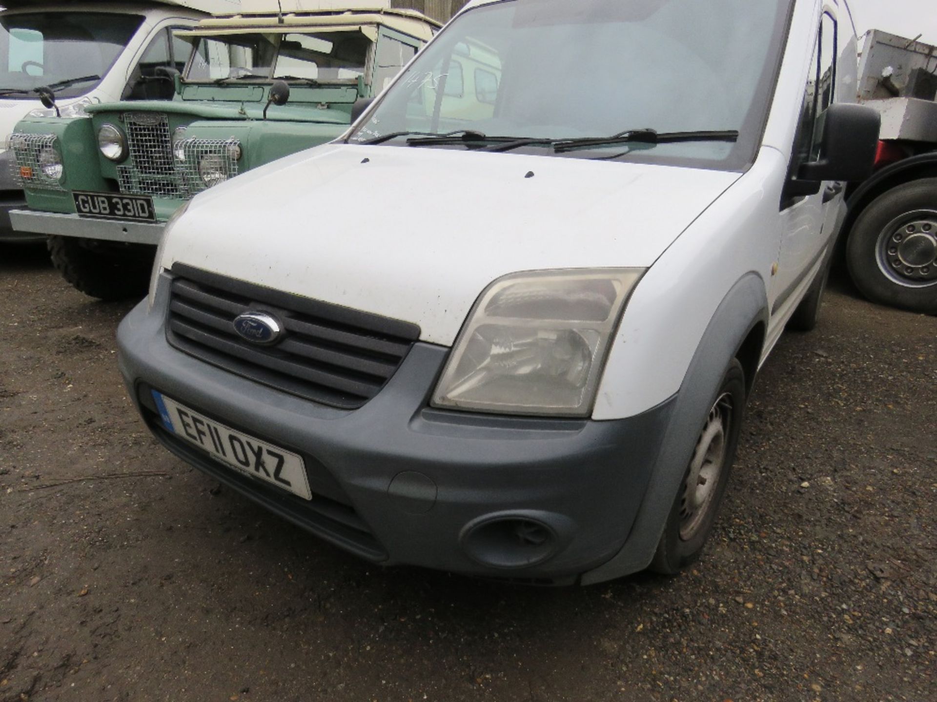 FORD TRANSIT CONNECT PANEL VAN REG: EF11 OXZ. DIRECT FROM LOCAL COMPANY, DESCRIBED AS BEING S "LAZY - Image 10 of 11