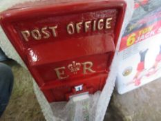 POSTBOX WITH KEY.