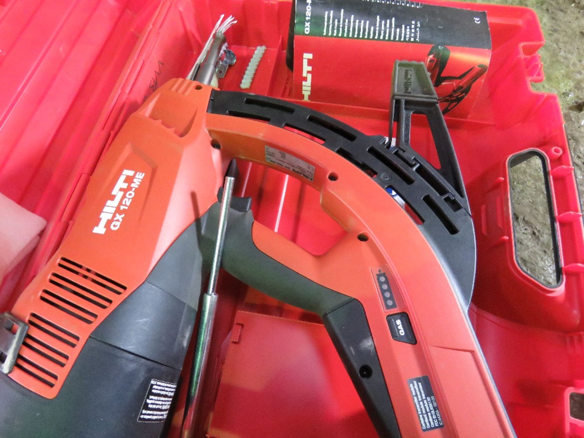 HILTI NAIL GUN IN CASE. SOURCED FROM DEPOT CLEARANCE DUE TO A CHANGE IN COMPANY POLICY. - Image 2 of 2