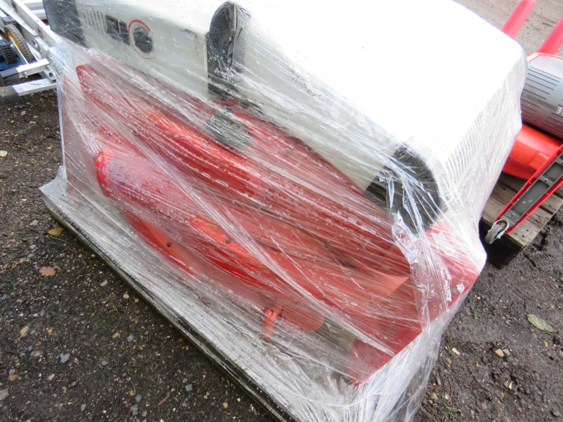 PALLET OF ASSORTED HEATERS, CONDITION UNKNOWN. - Image 2 of 2