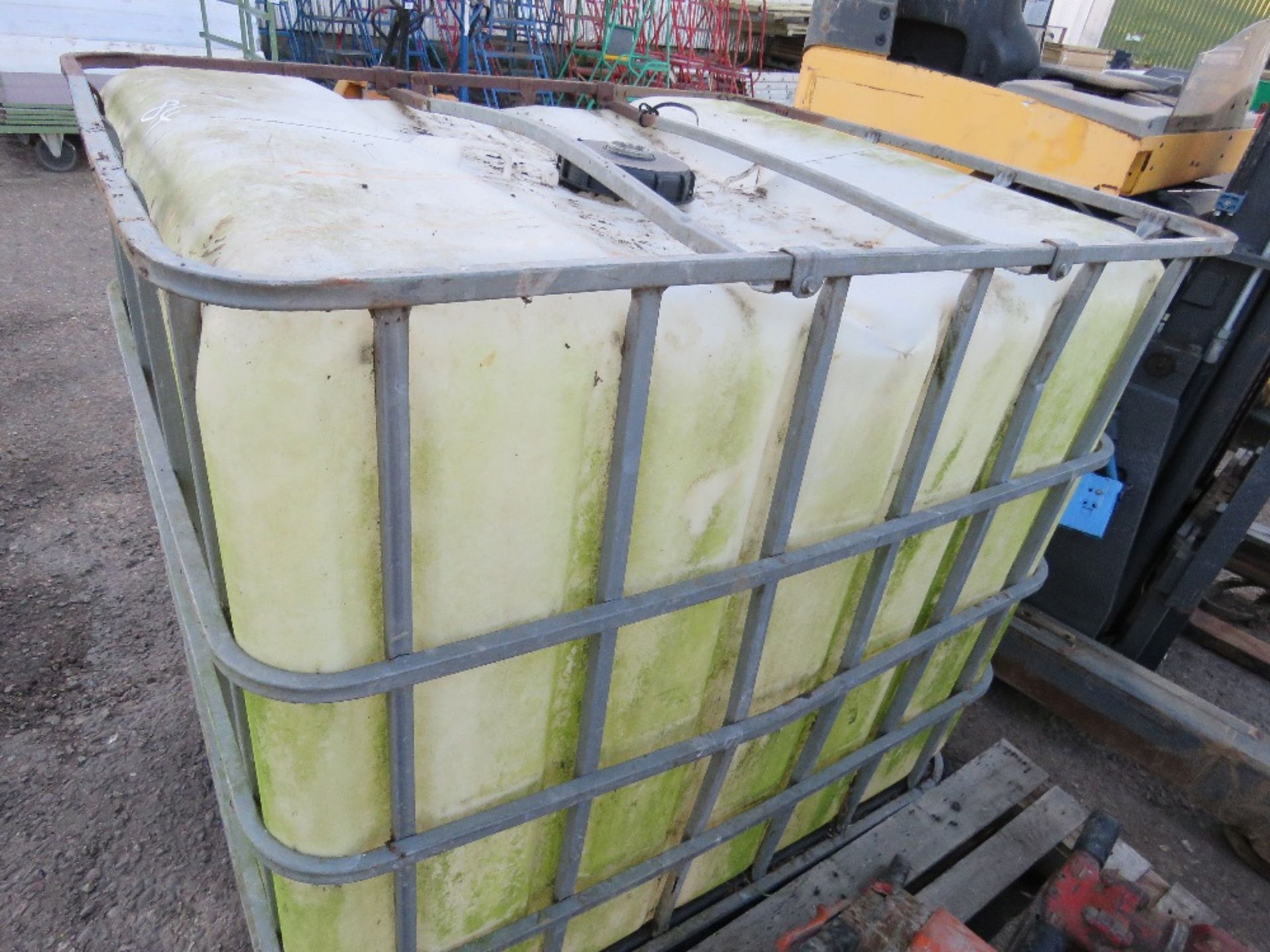 IBC STORAGE TANK. - Image 2 of 2