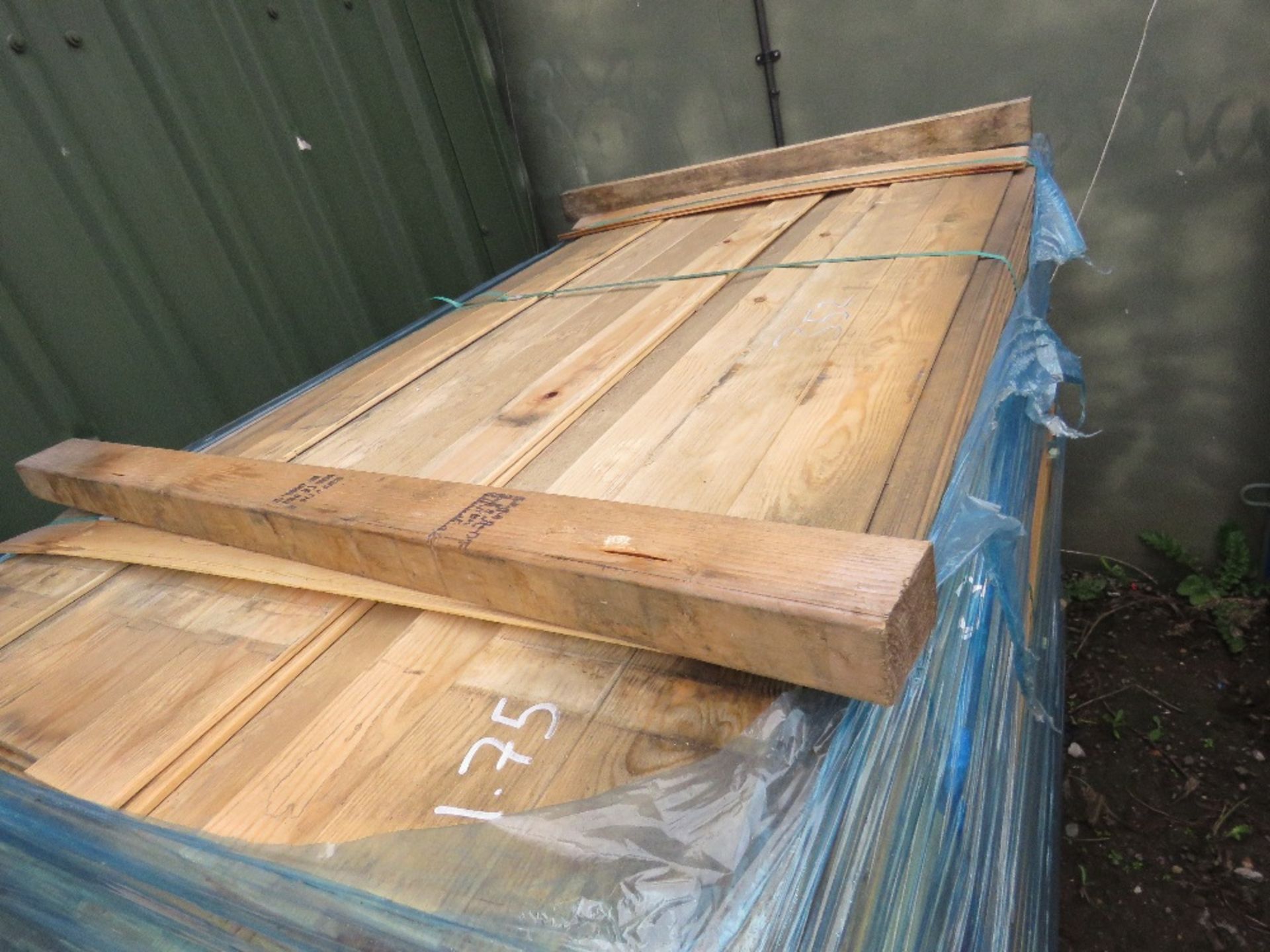 STACK OF 2 X BUNDLES OF BOARDS 1.75M LENGTH APPROX. - Image 2 of 3