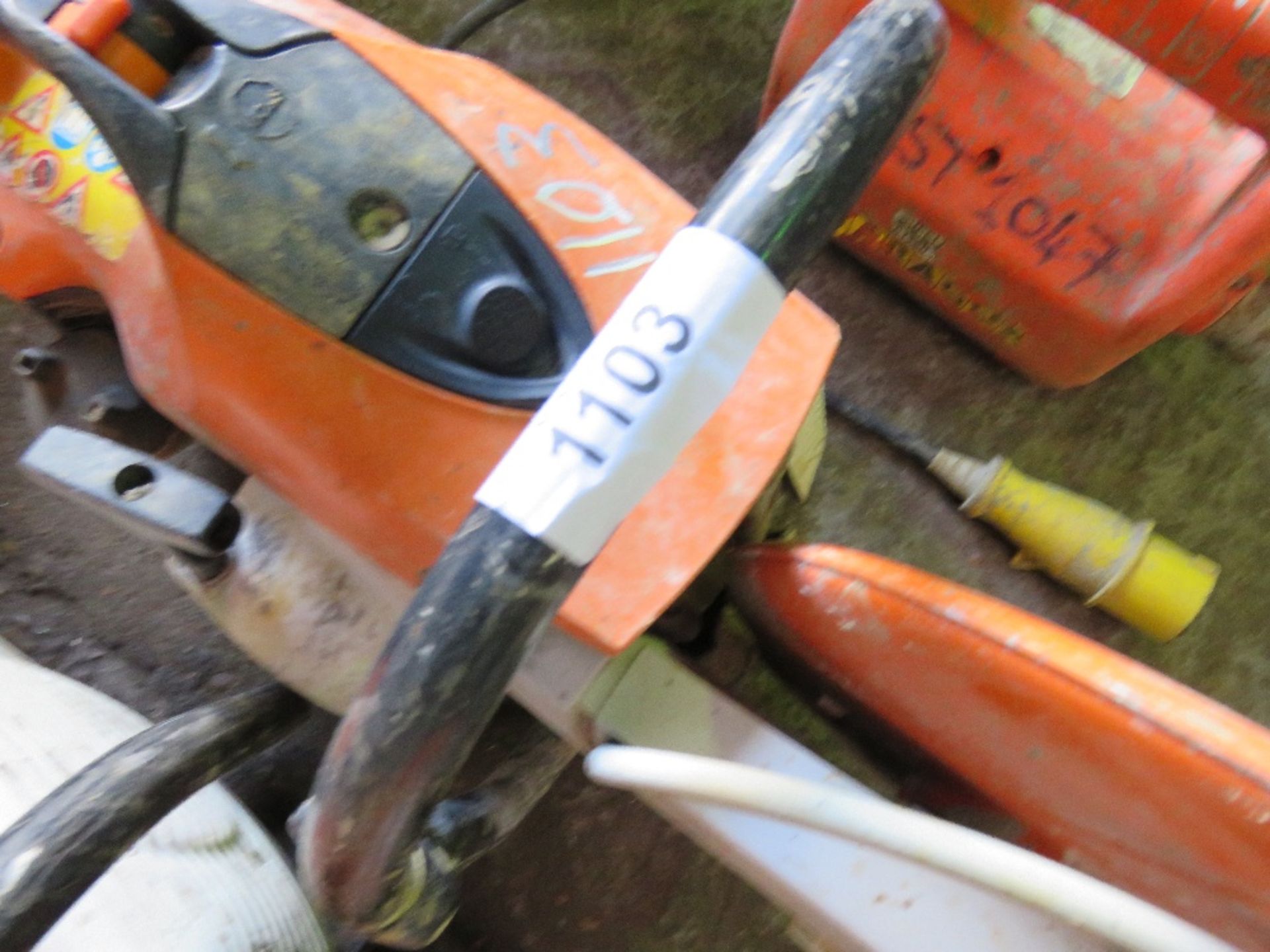 STIHL TS410 PETROL SAW. CONDITION UNKNOWN. - Image 3 of 3
