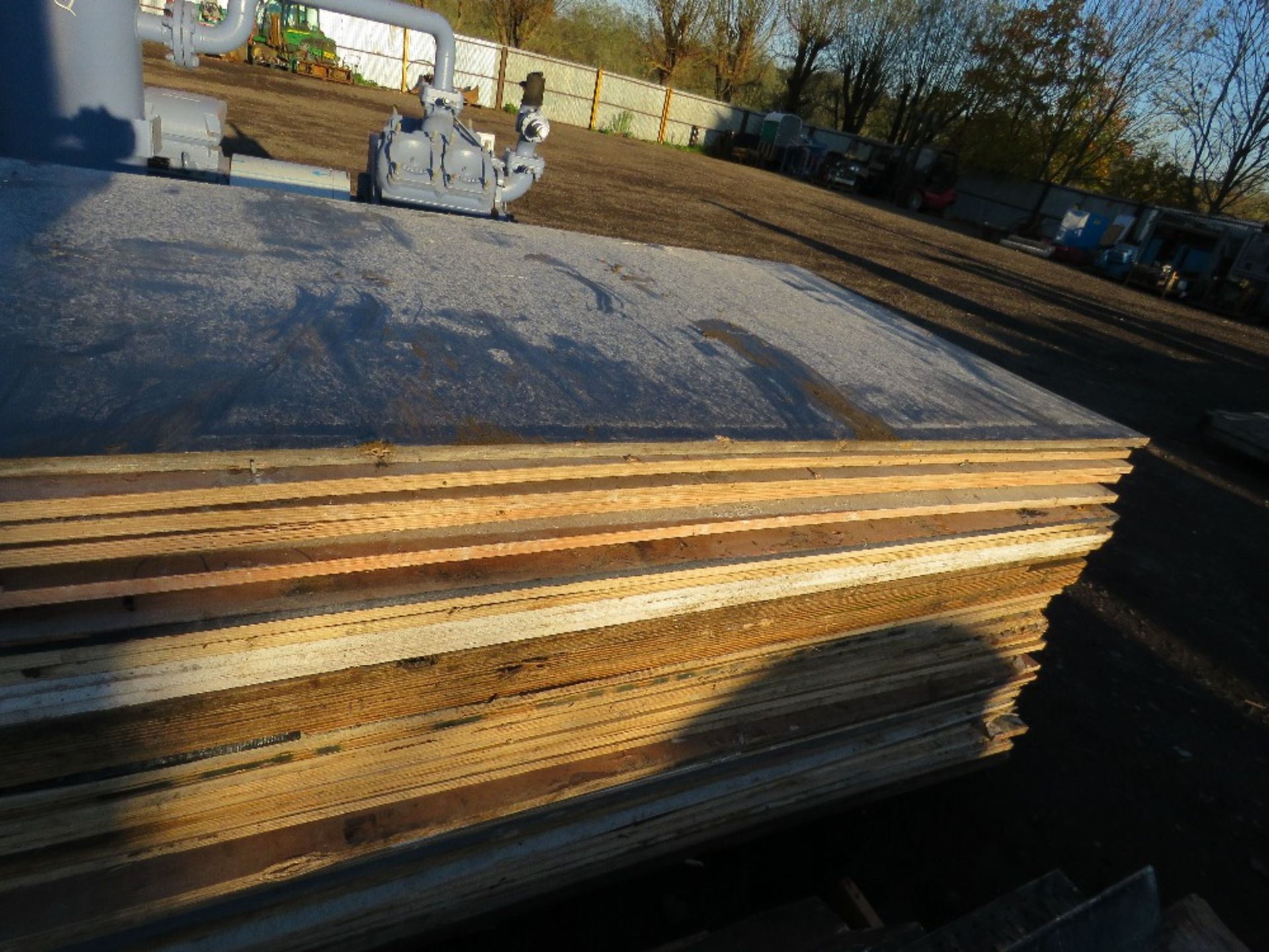 APPROX 50 X PRE USED PLYWOOD SHEETS. - Image 3 of 3