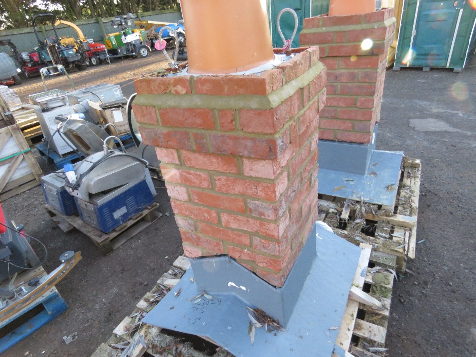 CGFMA FIBRE GLASS CHIMNEY STACK. GRP CENTRE AND BASE WITH REAL BRICK FACING. BELIEVED TO BE 25 DEGR - Image 2 of 3