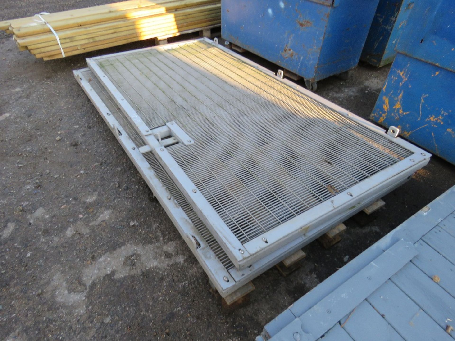 2 X MESH COVERED STEEL GATES 1.17M WIDE EACH APPROX.