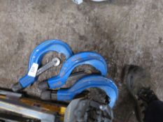 3 X WHEEL PIPE CUTTERS.