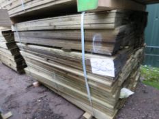 LARGE PACK OF FEATHER EDGE CLADDING TIMBERS, 1.34M X 0.105M APPROX.