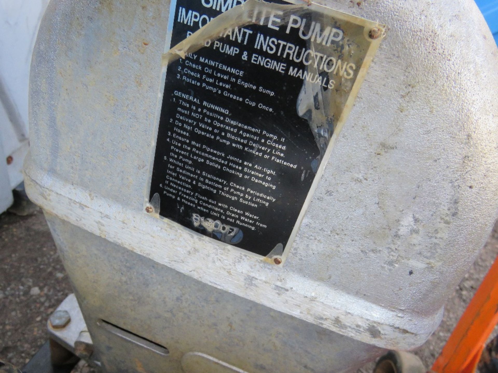 SIMPLITE PETROL ENGINED WATER PUMP. - Image 3 of 5